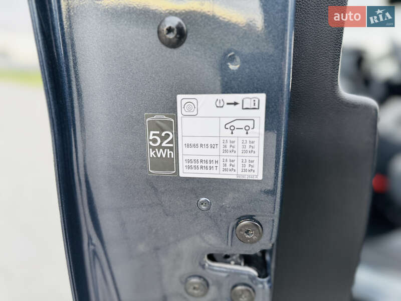 Хэтчбек Renault Zoe 2021 в Здолбунове