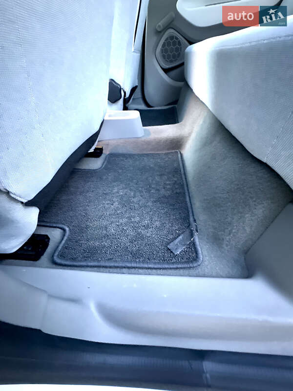 Хэтчбек Renault Zoe 2017 в Самборе фото 46 Хэтчбек Renault Zoe 2017 в Самборе