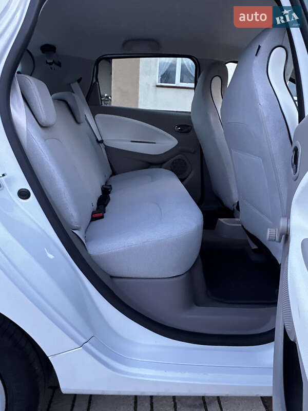 Хэтчбек Renault Zoe 2017 в Самборе фото 61 Хэтчбек Renault Zoe 2017 в Самборе