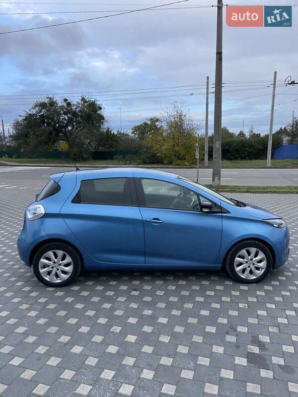 Хетчбек Renault Zoe 2017 в Полтаві фото 9 Хетчбек Renault Zoe 2017 в Полтаві