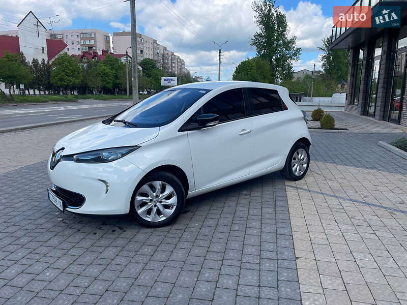 Хетчбек Renault Zoe 2013 в Івано-Франківську