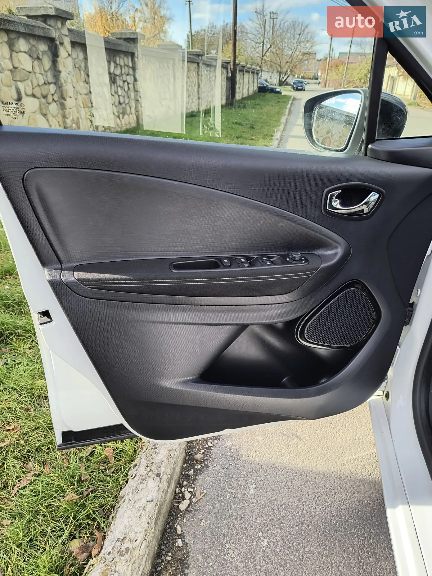 2018 Renault ZOE - мініатюра 11
