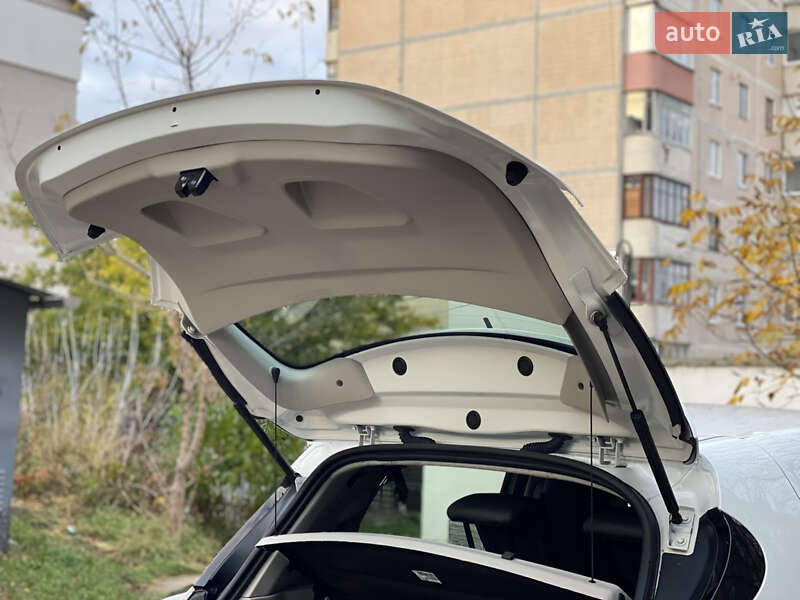 Хэтчбек Renault Zoe 2020 в Тернополе фото 37 Хэтчбек Renault Zoe 2020 в Тернополе