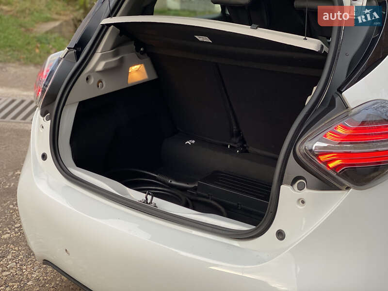 Хэтчбек Renault Zoe 2020 в Тернополе фото 33 Хэтчбек Renault Zoe 2020 в Тернополе