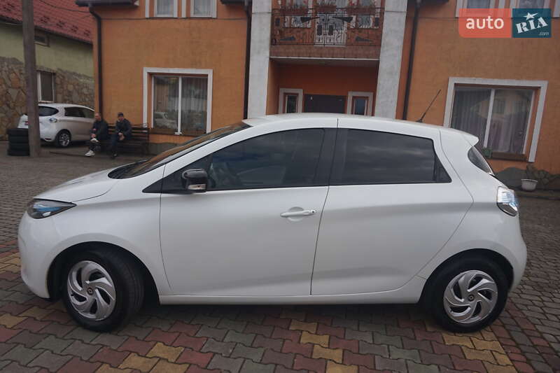 Хэтчбек Renault Zoe 2016 в Самборе фото 21 Хэтчбек Renault Zoe 2016 в Самборе