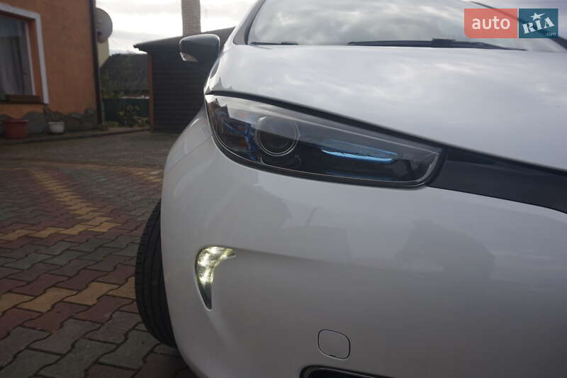 Хэтчбек Renault Zoe 2016 в Самборе фото 23 Хэтчбек Renault Zoe 2016 в Самборе