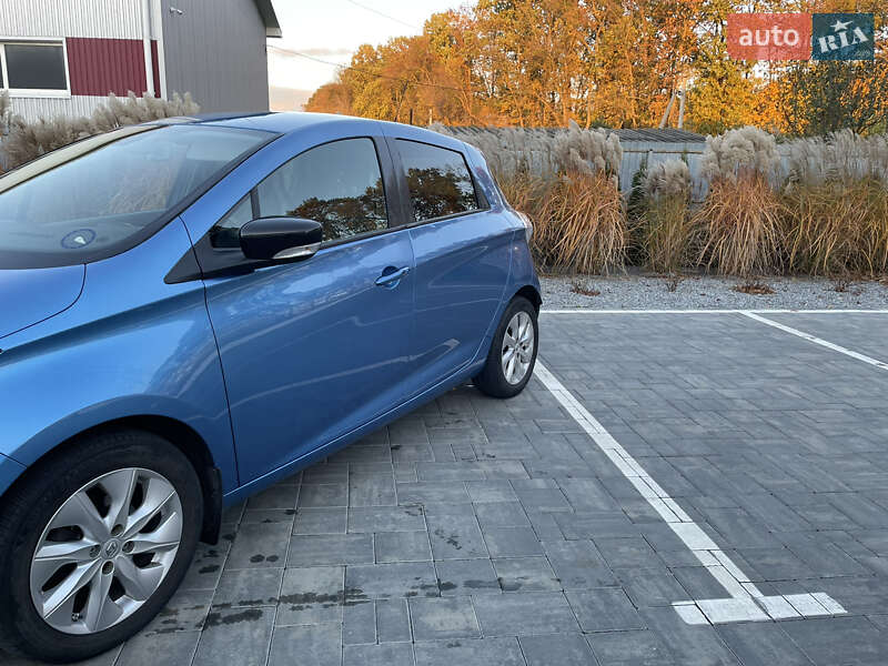 Хэтчбек Renault Zoe 2016 в Луцке фото 3 Хэтчбек Renault Zoe 2016 в Луцке