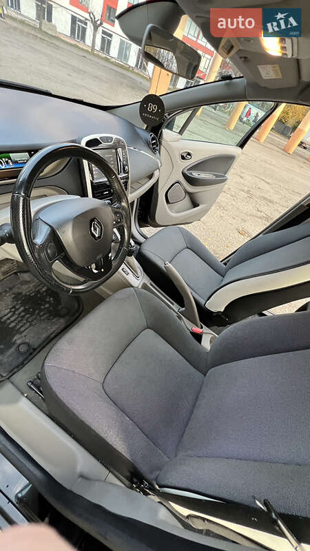 Хэтчбек Renault Zoe 2015 в Ивано-Франковске фото 21 Хэтчбек Renault Zoe 2015 в Ивано-Франковске