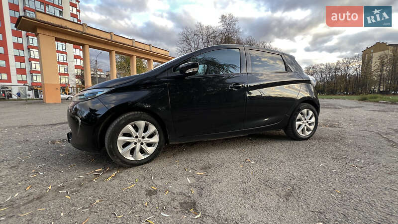 Хэтчбек Renault Zoe 2015 в Ивано-Франковске фото 13 Хэтчбек Renault Zoe 2015 в Ивано-Франковске