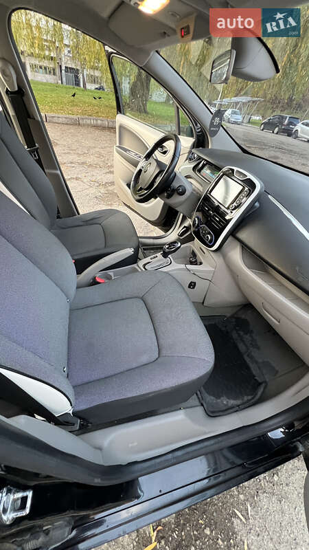 Хэтчбек Renault Zoe 2015 в Ивано-Франковске фото 26 Хэтчбек Renault Zoe 2015 в Ивано-Франковске