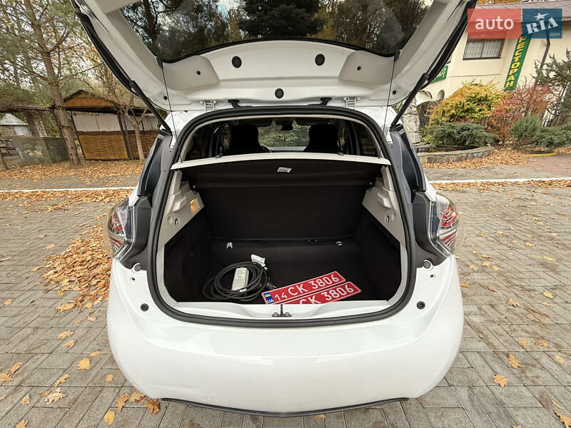 Хэтчбек Renault Zoe 2020 в Дрогобыче фото 30 Хэтчбек Renault Zoe 2020 в Дрогобыче