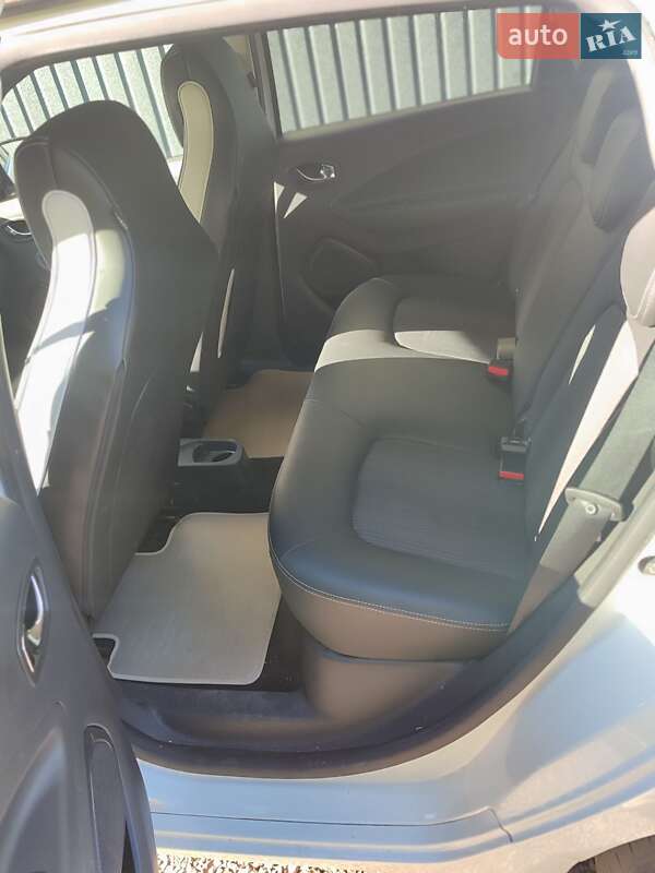 Хетчбек Renault Zoe 2019 в Дрогобичі