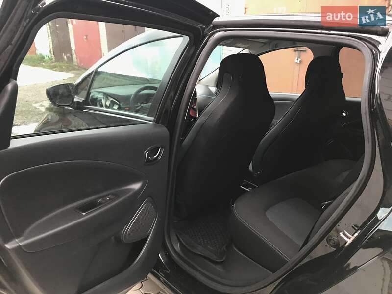 Хэтчбек Renault Zoe 2017 в Луцке