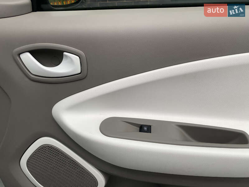 Хэтчбек Renault Zoe 2019 в Тернополе фото 36 Хэтчбек Renault Zoe 2019 в Тернополе