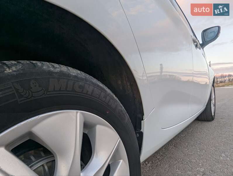 Хэтчбек Renault Zoe 2016 в Дрогобыче