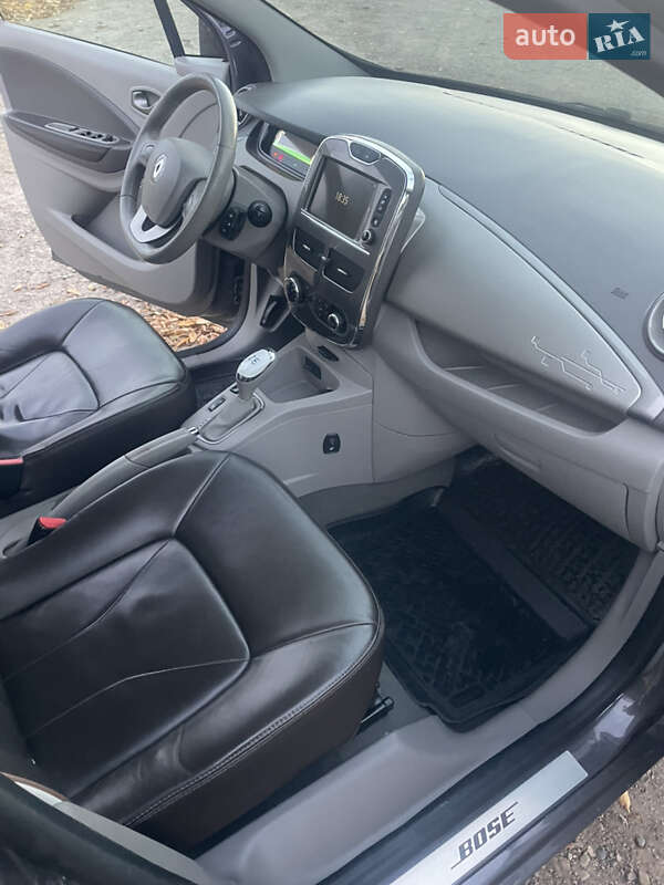 Хетчбек Renault Zoe 2017 в Самборі