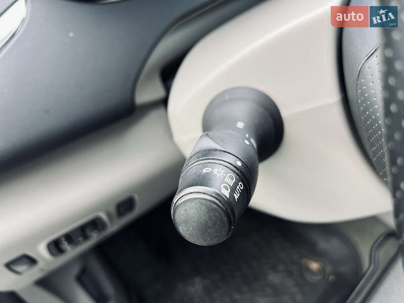 Хэтчбек Renault Zoe 2015 в Тернополе