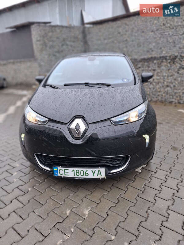 Хэтчбек Renault Zoe 2016 в Черновцах фото Хэтчбек Renault Zoe 2016 в Черновцах