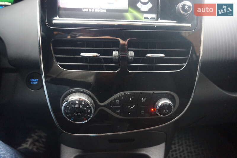 Хэтчбек Renault Zoe 2018 в Самборе фото 35 Хэтчбек Renault Zoe 2018 в Самборе