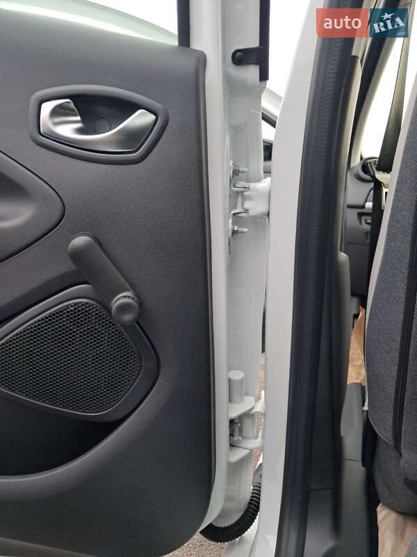 Хэтчбек Renault Zoe 2023 в Ровно фото 6 Хэтчбек Renault Zoe 2023 в Ровно