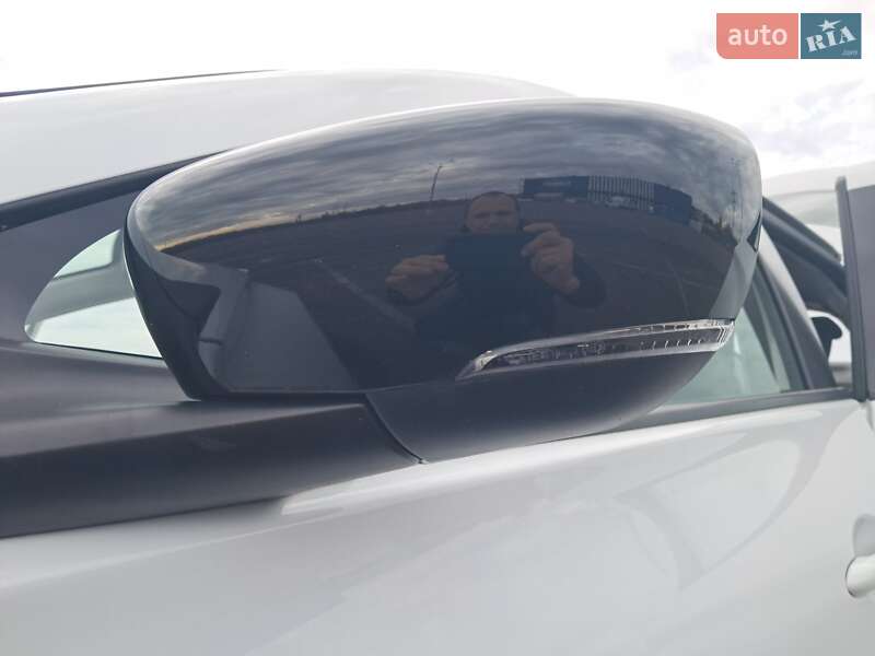 Хэтчбек Renault Zoe 2023 в Ровно фото 87 Хэтчбек Renault Zoe 2023 в Ровно