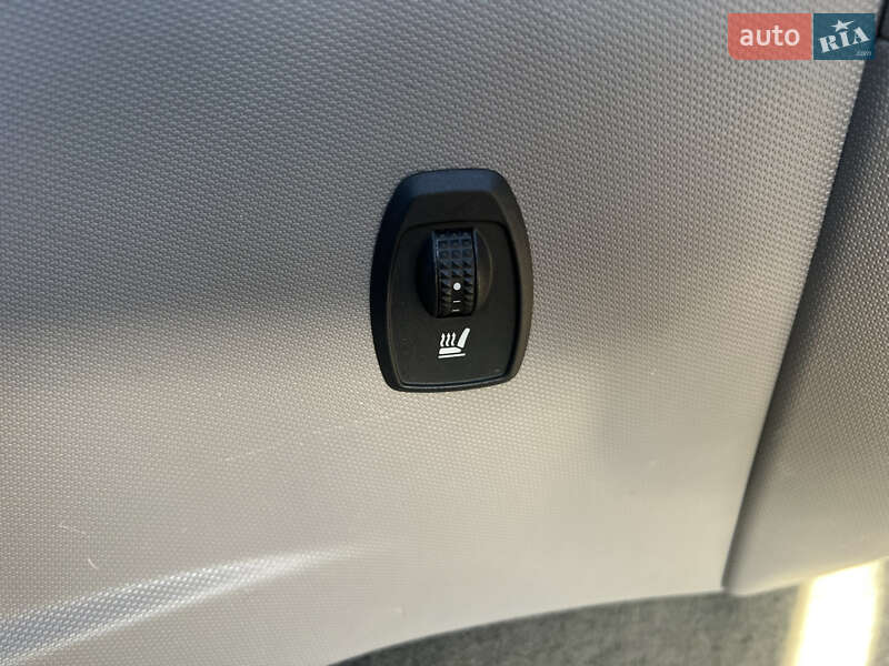 Хетчбек Renault Zoe 2017 в Демидівці