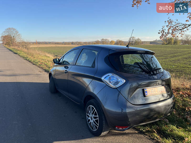 Хетчбек Renault Zoe 2017 в Демидівці