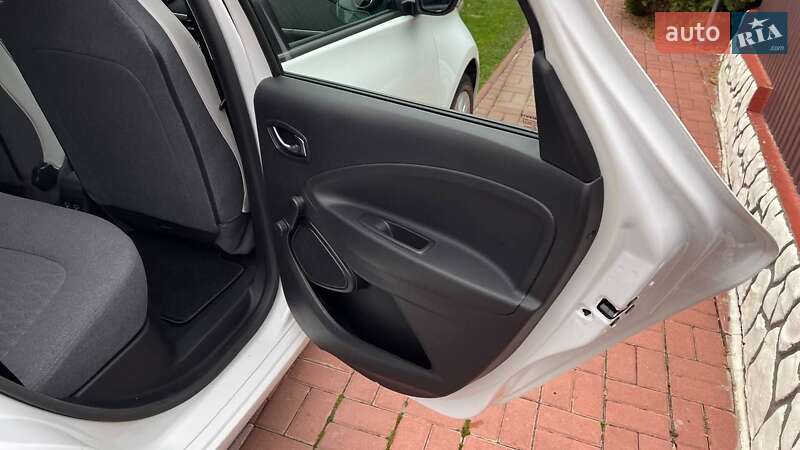 Хетчбек Renault Zoe 2021 в Києві фото 17 Хетчбек Renault Zoe 2021 в Києві