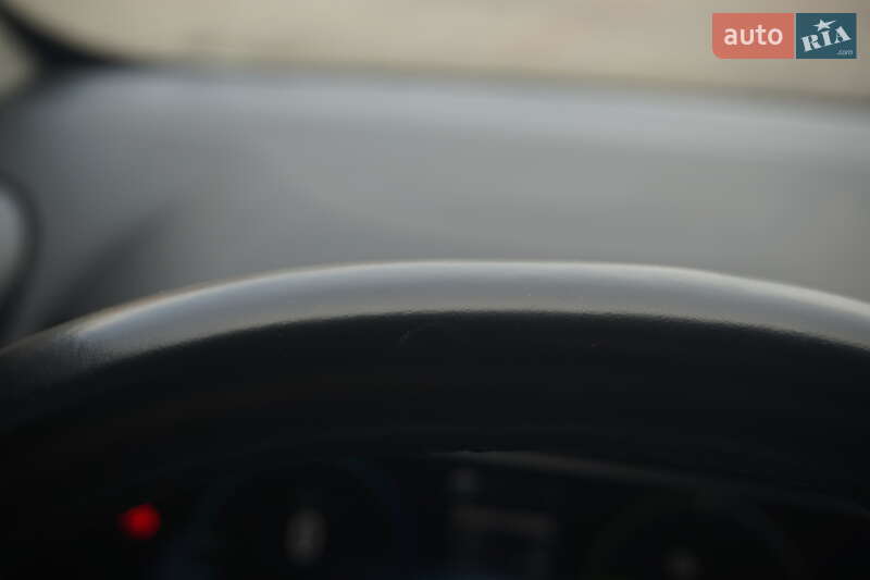 Хэтчбек Renault Zoe 2020 в Самборе