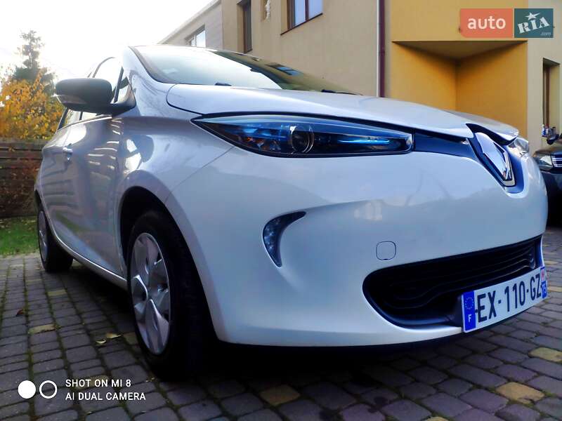 Хэтчбек Renault Zoe 2017 в Львове