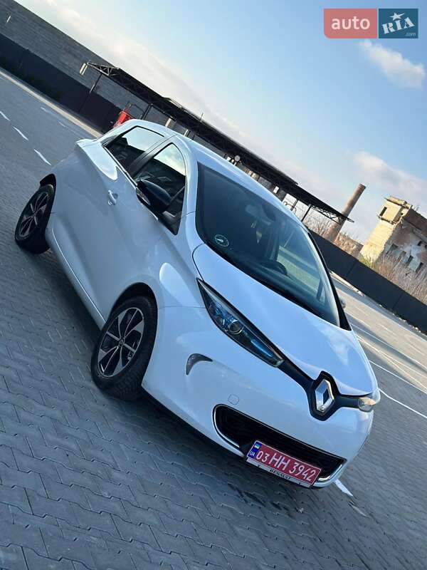 Хетчбек Renault Zoe 2017 в Дубні