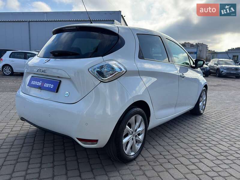 Хэтчбек Renault Zoe 2016 в Львове
