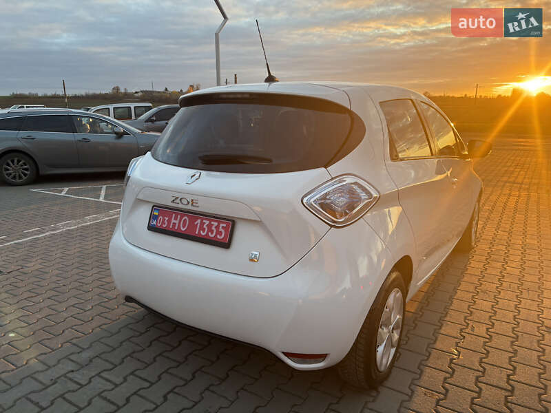 Хэтчбек Renault Zoe 2015 в Дубно