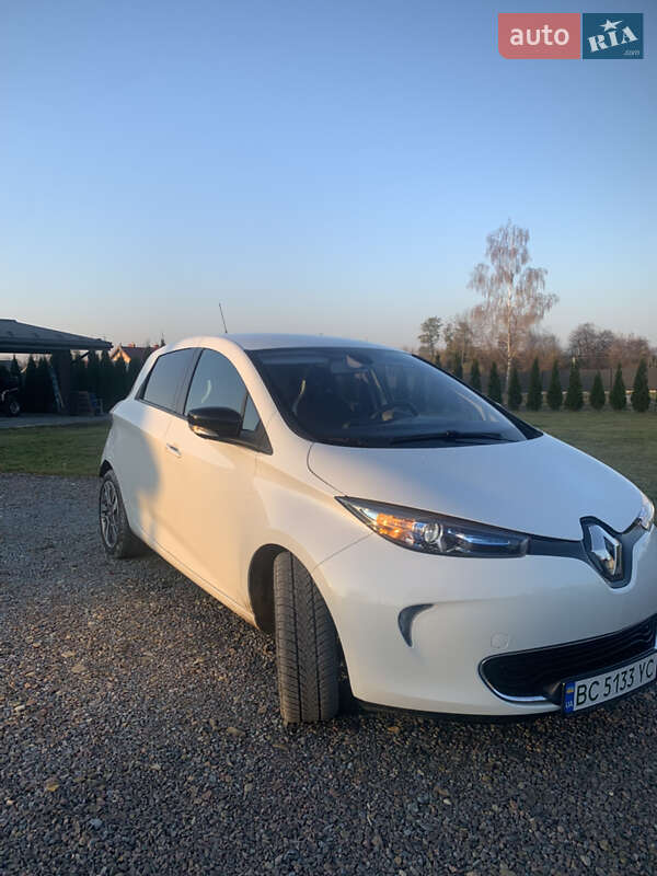 Хетчбек Renault Zoe 2016 в Львові фото 3 Хетчбек Renault Zoe 2016 в Львові