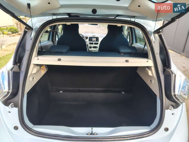 Хэтчбек Renault Zoe 2013 в Дубно фото 2 Хэтчбек Renault Zoe 2013 в Дубно