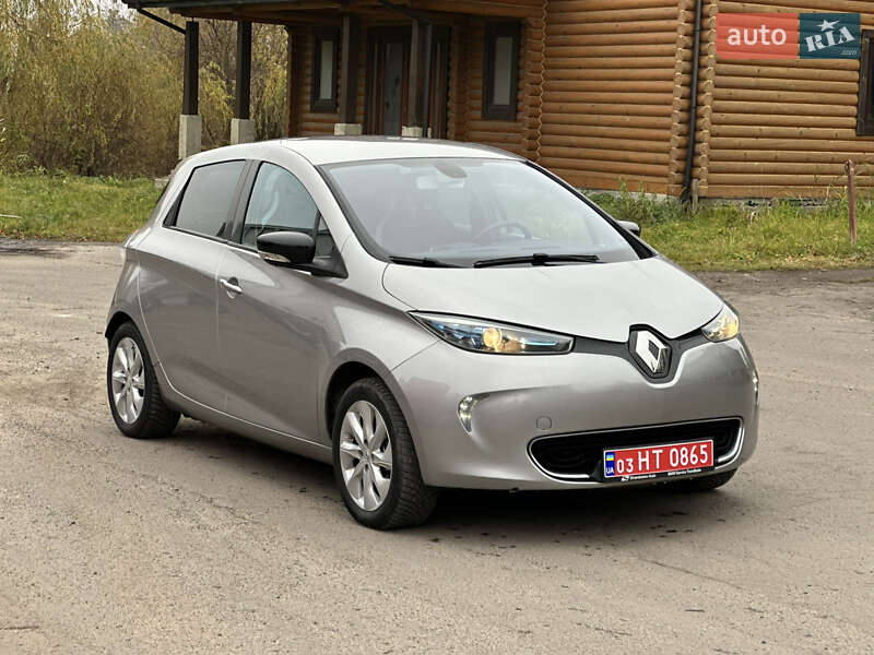 Хэтчбек Renault Zoe 2015 в Дубно
