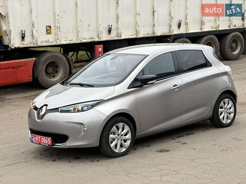 Хэтчбек Renault Zoe 2015 в Дубно