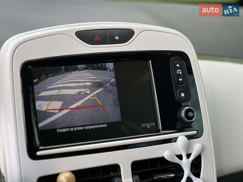 Хетчбек Renault Zoe 2015 в Рівному