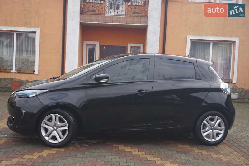 Хэтчбек Renault Zoe 2016 в Самборе