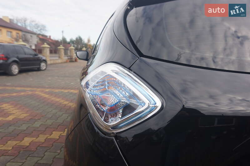 Хэтчбек Renault Zoe 2016 в Самборе