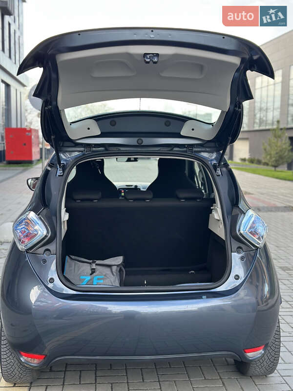Хетчбек Renault Zoe 2017 в Львові