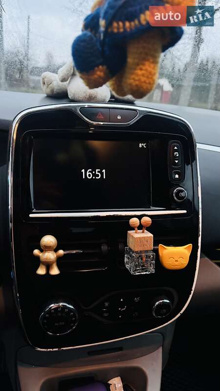 Хетчбек Renault Zoe 2016 в Львові фото 19 Хетчбек Renault Zoe 2016 в Львові