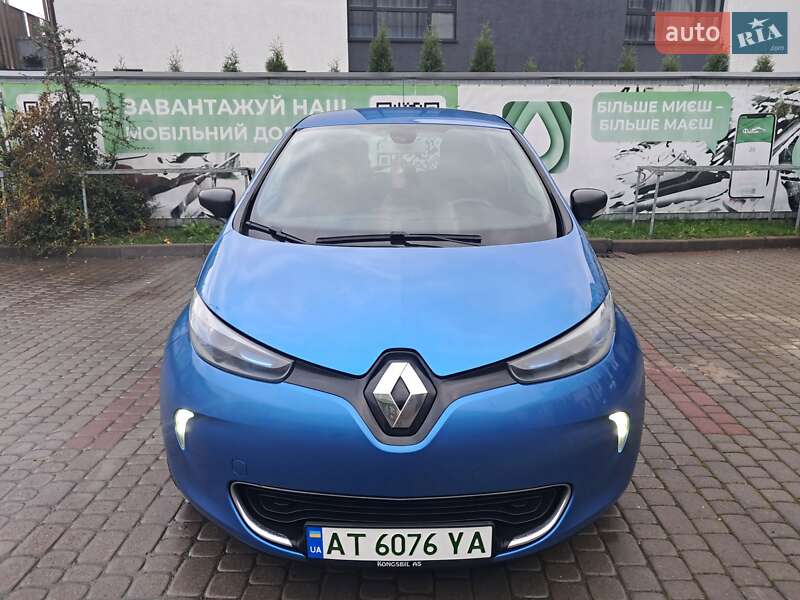 Хэтчбек Renault Zoe 2017 в Ивано-Франковске фото 6 Хэтчбек Renault Zoe 2017 в Ивано-Франковске