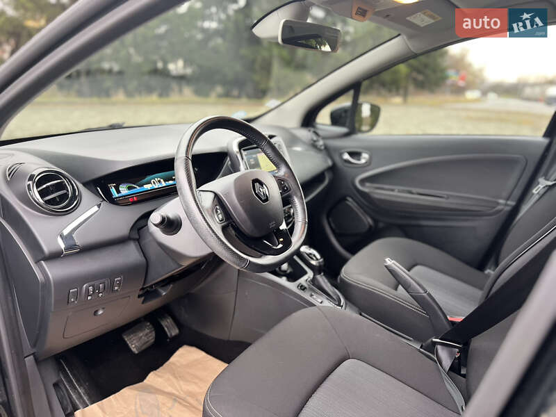 Хетчбек Renault Zoe 2018 в Дубні
