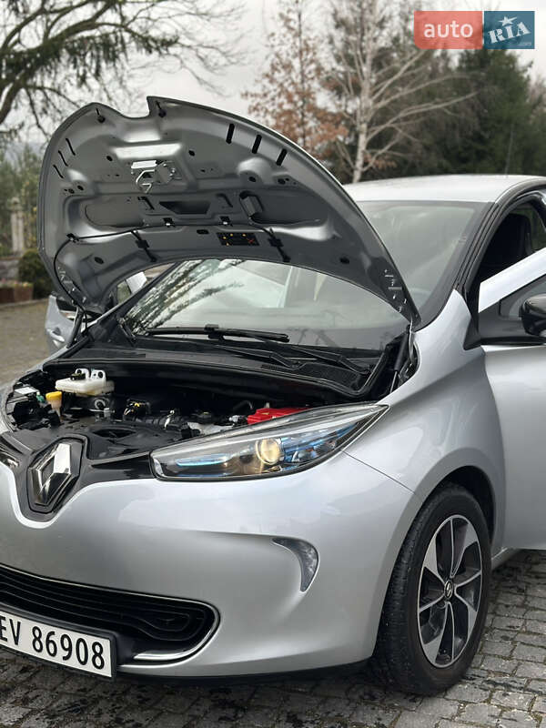 Хэтчбек Renault Zoe 2019 в Золочеве фото 13 Хэтчбек Renault Zoe 2019 в Золочеве
