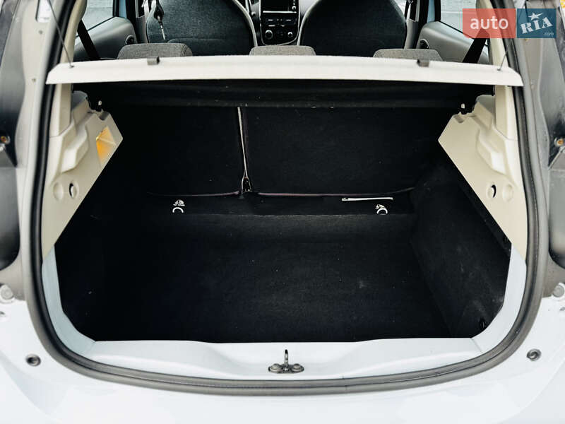 Хетчбек Renault Zoe 2014 в Здолбуніві