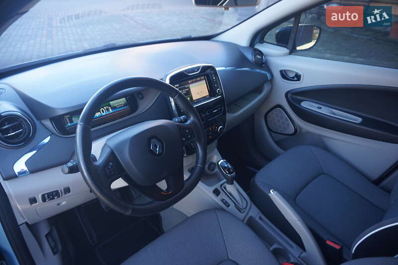 Хетчбек Renault Zoe 2015 в Самборі