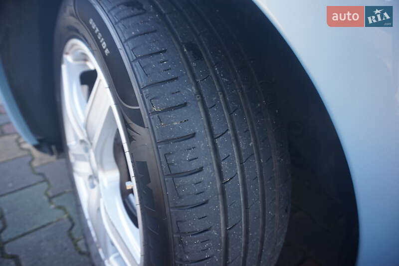 Хетчбек Renault Zoe 2015 в Самборі