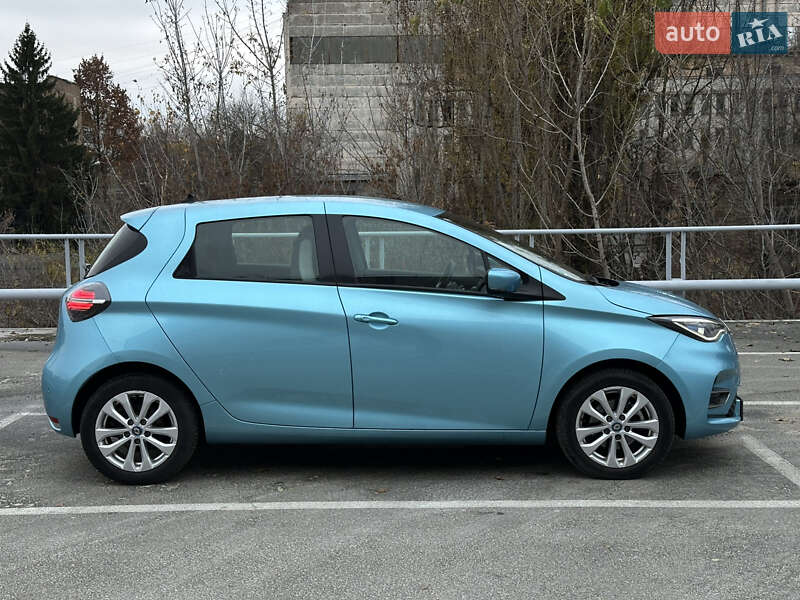 Хэтчбек Renault Zoe 2021 в Киеве