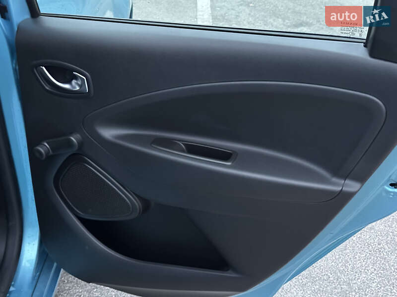 Хэтчбек Renault Zoe 2021 в Киеве